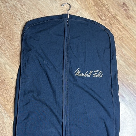Marshall Field’s Long Cotton Full Zip Garment Bag with Original Hangar - Picture 2 of 3